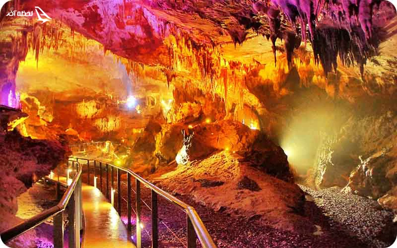 غار پرومتئوس؛ دنیایی افسانه‌ای در زیرزمین